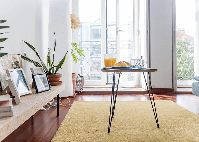 Bonjardim W/ Balcony By Lovelystay Apartamento