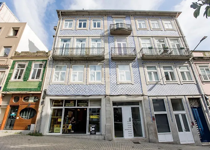 Bonjardim W/ Balcony By Lovelystay * Porto