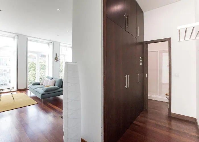 Apartamento Bonjardim W/ Balcony By Lovelystay Porto