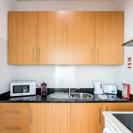 Bonjardim W/ Balcony By Lovelystay Apartament *