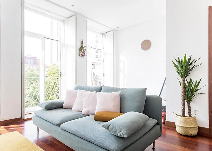 Bonjardim W/ Balcony By Lovelystay Apartment Porto