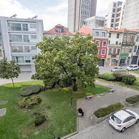 Bonjardim W/ Balcony By Lovelystay Porto