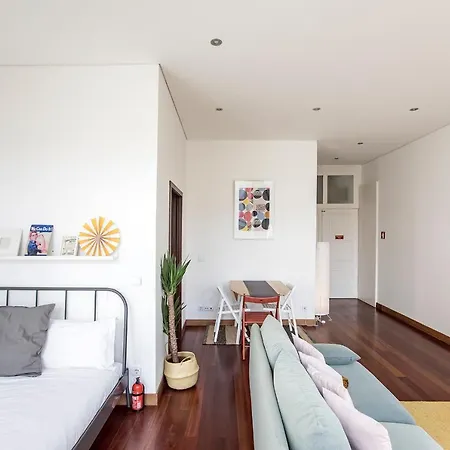 Daire Bonjardim W/ Balcony By Lovelystay *